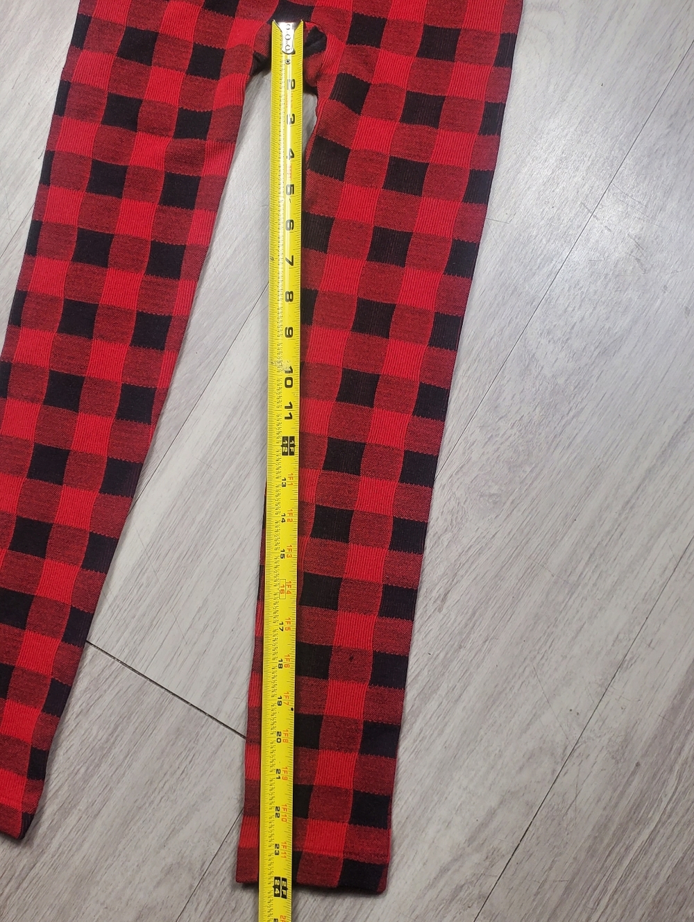 MUK LUKS Women's Fleece Lined Leggings S/M Red & Black Plaid Buffalo Check - Picture 8 of 10